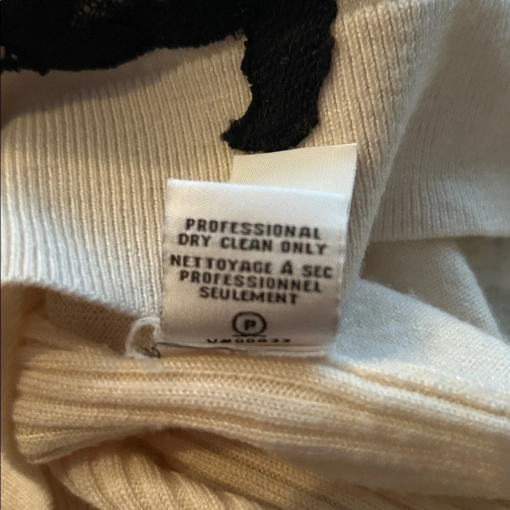 DIANE VON FURSTENBERG Shana Wool blend Sweater Ivory with Black Lace Appliqué S